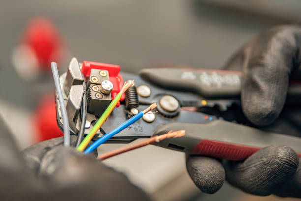 Best Licensed Electrician  in Avondale, PA